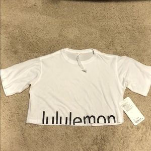 NWT Lululemon Cortes Crop Tee *expression